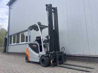 Használt targonca STILL RX20-20P | Triplex 6.830 mm ELEKTRO VIERRADFRONTSTAPLER (13067060)